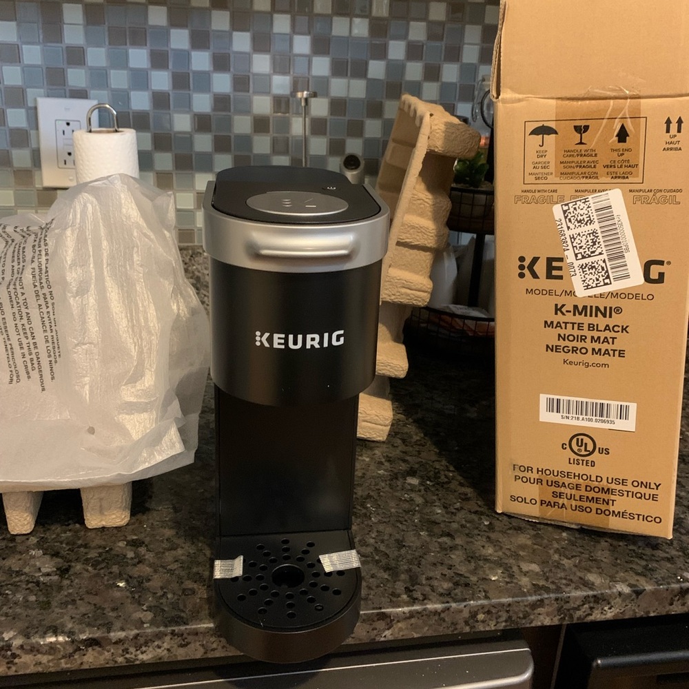 Mini black Keurig